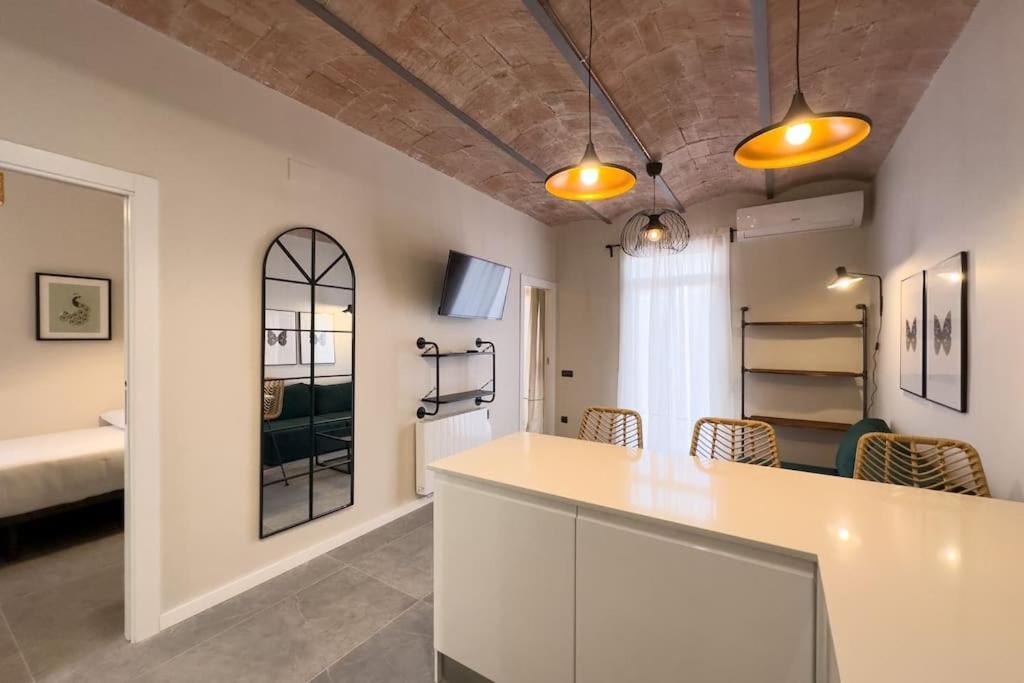 Bebarceloner Sants Apartments - 2 Bedrooms Esterno foto