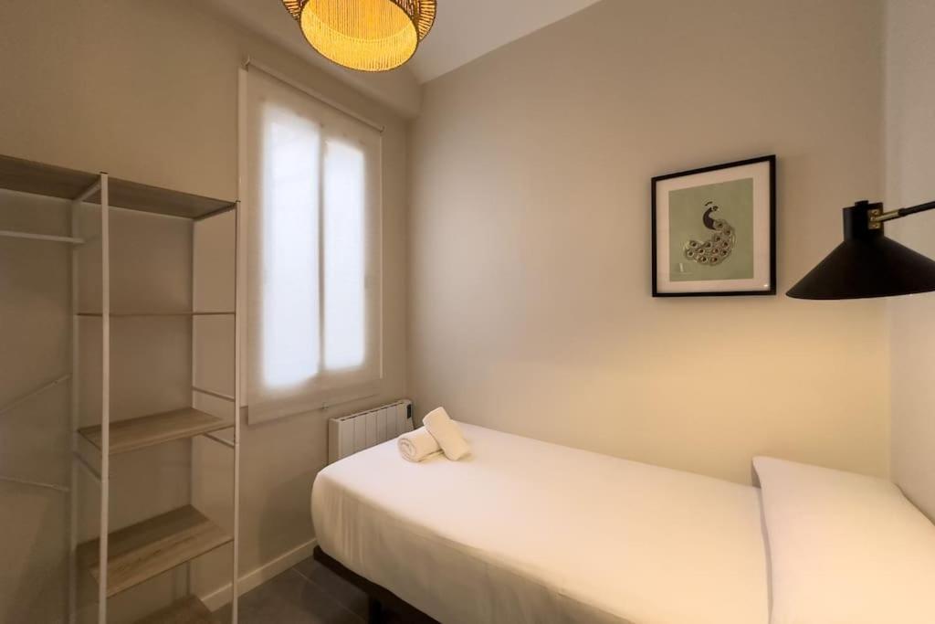 Bebarceloner Sants Apartments - 2 Bedrooms Esterno foto